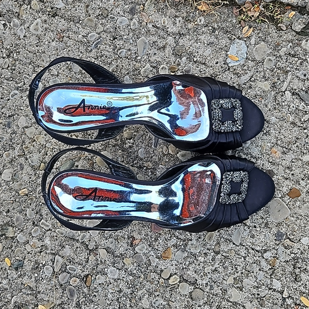 9.5 heel, Annie, dressy